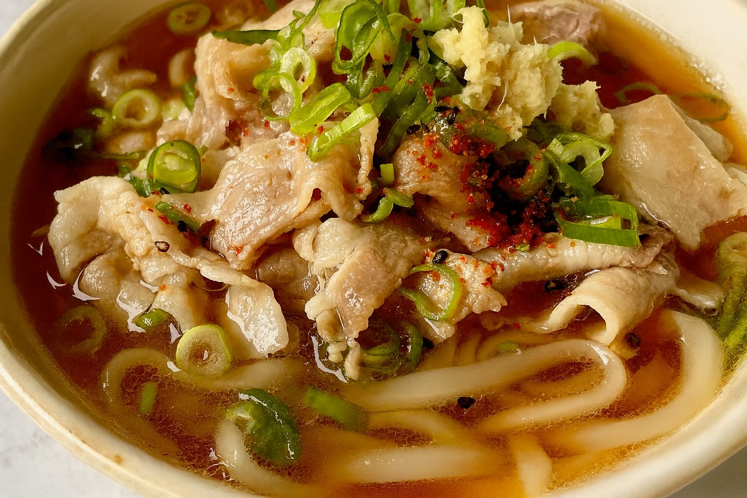 豚肉でコク旨！ネギ肉うどん